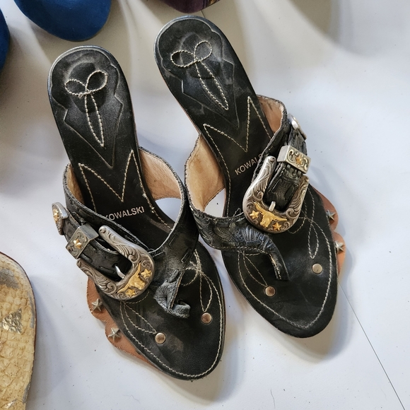 Shoes - Picture 12 of 15